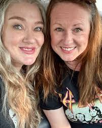 Tina Mack's Instagram, Twitter & Facebook