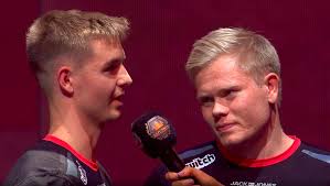 Includes dev1ce's cs:go keybindings, mouse settings, dpi, crosshair, cfg, video & graphics settings as well as his hardware setup and resolution. Find Someone Who Looks At You Like Magisk Looks At Dev1ce Globaloffensive