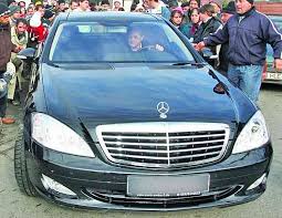 Stiri si informatii de ultima ora din sport, interviuri si comentarii la cald din fotbalul de pretutindeni. MaÈ™ina Lui Gigi Becali VerificatÄƒ La Sange Ziarul Curentul