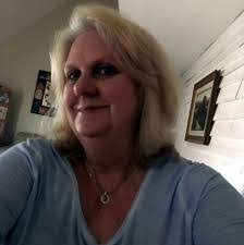 Diane Zeller's Instagram, Twitter & Facebook