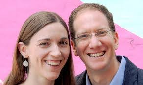 Sarah Fort's Instagram, Twitter & Facebook