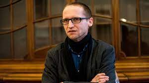 The prime minister has a few hours left. demeter's article referred to soros as the liberal führer, saying he is turning. Demeter Szilard Miniszteri Biztos Lesz 24 Hu