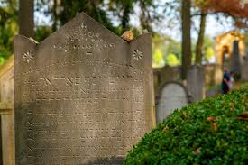 Image result for k%u0159i%u017E k pruhovan 