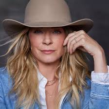 Stefani Performed at Saturday Nights San Antonio Spurs Game