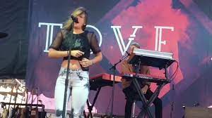 Tove Lo Tits Flash on stage - Celebs Roulette Tube