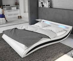 Kunstleder bett mit matratze 140 x 200 cm betten schlafzimmer. Delife Polsterbett Adonia Weiss Schwarz 140x200 Cm Mit Led Beleuchtung Polsterbett Online Kaufen Otto