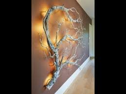 Die korkenzieherweide ist ein beliebtes, vitales gartengehölz und ein toller zweigschmuckspender. Traumhafte Deko Ideen Mit Zweigen Und Asten Youtube