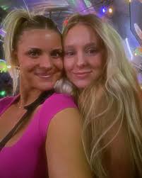 Hope Ogg || Women's Health & Fitness Coach (@hope_ogg) • Instagram photos  and videos