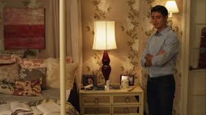 Pin by diana on a place to rest my weary head home bedroom bed The Houses On Pretty Little Liars