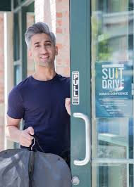 Our men's suit fit guide will help you make sure your suit fits well. Men S Wearhouse Suits Up With Style Guru Tan France To Launch 12th Annual Suit Drive This July