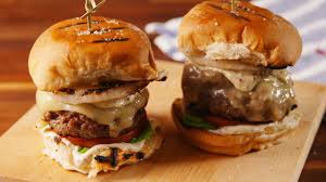 Gordon Ramsay Vs Guy Fieri Whose Burger Is Better Gordon Ramsey Burger Recipe Gordon Ramsey Recipes Sliders Recipes Beef