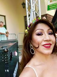 Laila Robles Oficial