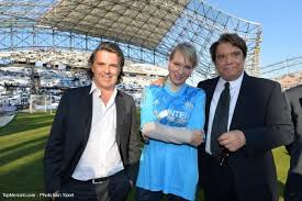 Bernard tapie et les joueurs de l'om en 1993. Om Tapie Donne Une Chance A Michel