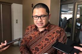 Mata mines menjadi pegawai indomaret. Pemerintah Pastikan Insentif Rp 600 000 Per Bulan Masuk Ke Kantong Karyawan