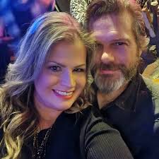 Robin Hetchler (@robinmoonbeam) • Instagram photos and videos