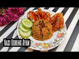 Tahu bulat goreng, salah satu camilan sore hari yang cara bikinnya mudah. Nasi Goreng Ayam Chicken Fried Rice Youtube