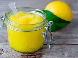 Bonne Mine 3 Gommages Visage A Faire Soi Meme Gommage Corps Maison Gommage Corps Gommage Visage