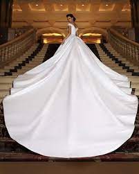 Elegant Satin Wedding Dress Ball Gowns 2019 Off The Shoulder Modest Lace Bridal Gown Cathed Unusual Wedding Dresses Cathedral Wedding Dress Wedding Dress Backs