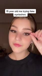 Brooke Glass's Instagram, Twitter & Facebook