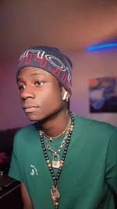 How ya figure? #tommyhilfiger #iswizzz #iswizzz42069