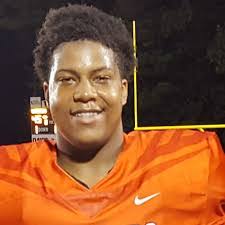 Devon Saunders's Instagram, Twitter & Facebook