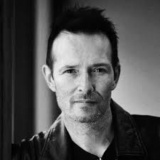 Scott Weiland, Lead Singer of Stone Temple Pilots, Dead at 48