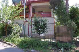 Turisti care aleg locatia noastra se pot caza in cele 13 camere dotate cu mobilier din lemn masiv. Vila Casa Eden Eforie Nord Tarife Actualizate Informatii Cazare Galerie Foto