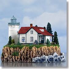 Nautical cape hatteras lighthouse glass salt and pepper shaker set figurine with holder in decorative kitchen decor sculptures and collectible coastal gifts. Little River Lighthouse Harbour Lights Model American Lighthouse Foundation