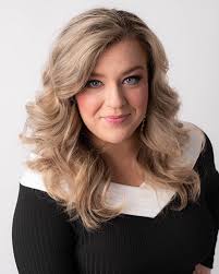 Curtains Up: Cabaret, A Night of Gershwin