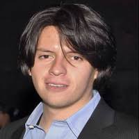 60+ perfiles de «Edgar De La Torre»