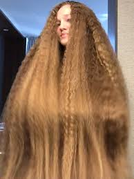 Covering your hair with a satin scarf can help your hair take in the oil. Video Ultra Thick Afro Hairstyle Realrapunzels