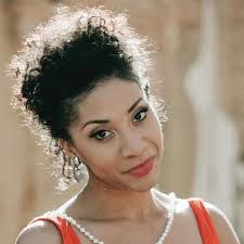 Tia Shook's Instagram, Twitter & Facebook