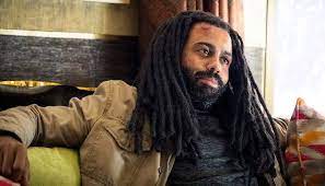 Snowpiercer Season 1 Episode 4 Without Their Maker Trailer Plot Synopsis Air Date Tnt Filmbook Daveed Diggs Favorite Celebrities Dvd Blu Ray