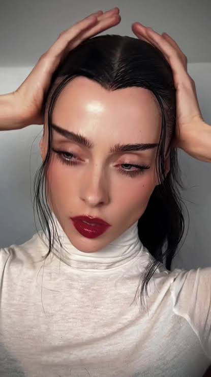 Creative Last-Minute Halloween Hair Hack with Widow’s Peak