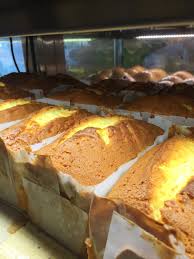 If you walk around kuching and ask the local for cake shop recommendations, 88 cakes corner will probably be in the top list. Malaysia Dayana Writes Once A Week