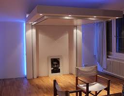 Installé dans votre salon votre chambre ou dans un bureau il permet de garder de l espace au sol la journée et de disposer d un véritable lit deux lit armoire escamotable ikea. Lit Escamotable Plafond Pour Plus D Espace En 19 Idees Top