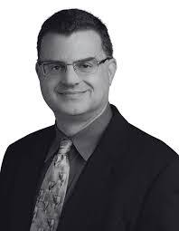 Brian Colton's Instagram, Twitter & Facebook