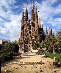 New tab with barcelona wallpapers! Sagrada Familia Designed By Antoni Gaudi Barcelona Spain Barcelona Spain Travel Barcelona Tourist Attractions