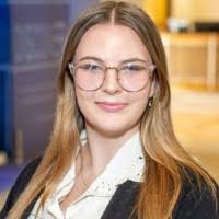 Jenna Powers's Instagram, Twitter & Facebook