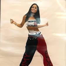 Check out our aaliyah outfit selection for the very best in unique or custom, handmade pieces from our shops. Aaliyah Saturdaymood 90s Aaliyah Outfits Aaliyah Style 90s Rnb Fashion