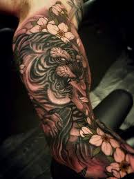 Black And Gray Japanese Tattoo Sleeve Tiger Tattoo Amazing Black And Gray Tatuagens Tatuagem De Tigre Tatoo