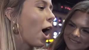 How to make a McDonald's cheeseburger at home 🍔#satisfying #recipes  #foodhacks