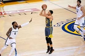 nba常规赛勇士灭灰熊110比93 basketball court basketball sports
