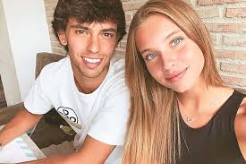 Dia adalah kekasih dari joao felix, penyerang 21 tahun di skuad timnas portugal untuk euro 2020. Nova Crise Deixa Namoro De Joao Felix E Margarida Corceiro Em Risco Famosos Correio Da Manha