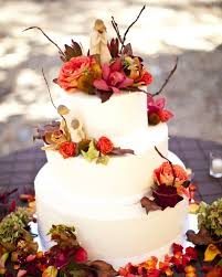 Hochzeit Im Herbst 30 Inspirierende Ideen Fur Die Dekoration Hochzeitstorte Brautpaar Hochzeitstorte Torte Hochzeit