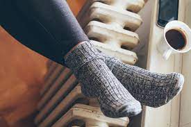 • skip cotton, try wool: Cold Feet Here S How To Keep Em Warm In Cold Weather Footfiles