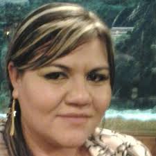 Susana Landeros's Instagram, Twitter & Facebook