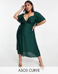 In cerca di abiti da cerimonia plus size? Ummx5yjgxjyi1m
