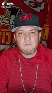 Darrick Simon's Instagram, Twitter & Facebook