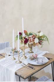 Winter Wedding Inspiration With A Romantic Touch Romantic Dinner Tables Romantic Dinner Decoration Romantic Dinner Setting
